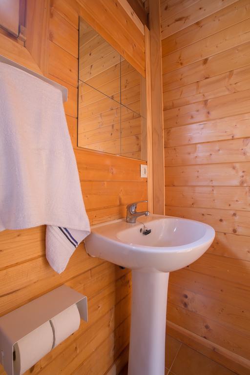 Camping La Sierrecilla Умильядеро Экстерьер фото