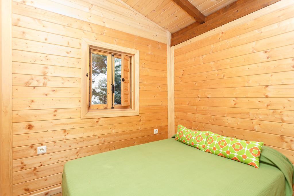 Camping La Sierrecilla Умильядеро Номер фото